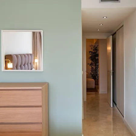 アパート Modern Flat In Marbella, 2br, Pool & Parking