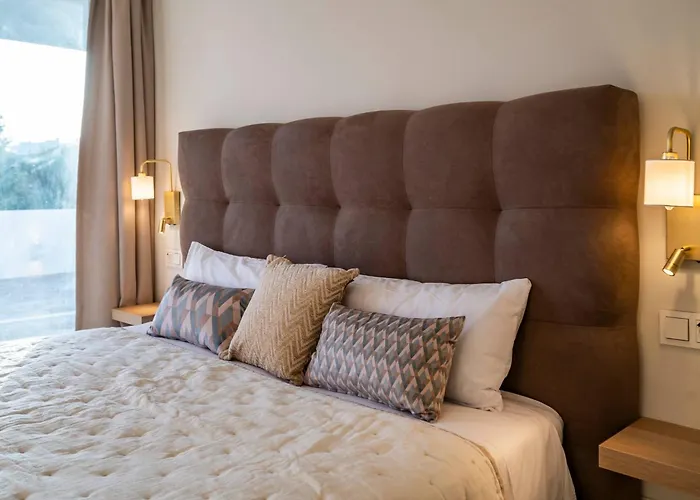 Modern Flat In Marbella, 2br, Pool & Parking Апартаменти